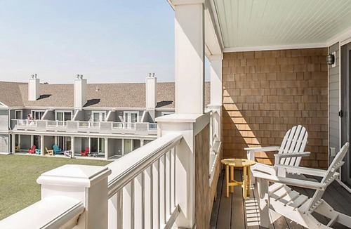 Dennis Port Condo | 2BR Presidential Ocean Front Soundings Seaside Resort w/Amenities