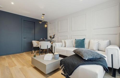 Glasgow Westend Apartment | 2BR West End Apartment Near Botanic Gardens