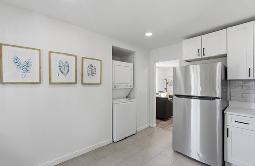 Ypsilanti Apartment | 2BR Ypsi Depot Town: King Bed & Sleep 4