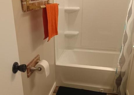 Fairborn House | 3 bed 1 bath home in Fairborn Ohio minutes from WPAFB and Dayton Children's