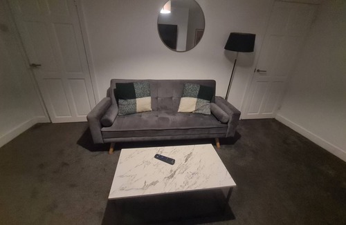 Hebburn House | 3 Bed House Apartment