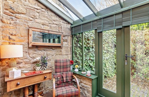Backworth Cottage | 3 Bed in Backworth (oc-cn011)
