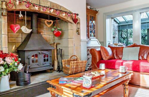 Backworth House | 3 Bed in Backworth oc-cn011