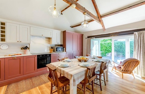 Bamburgh House | 3 Bed in Bamburgh (oc-t34385)