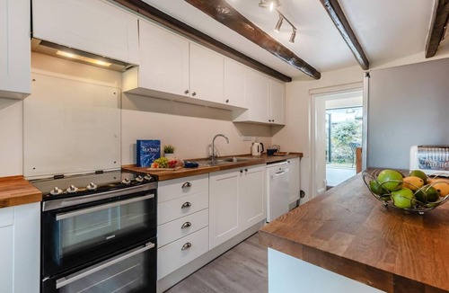Berwick-upon-Tweed Cottage | 3 Bed in Berwick-upon-tweed (oc-cn040)