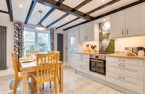 Catterick Cottage | 3 Bed in Catterick (oc-ds934)