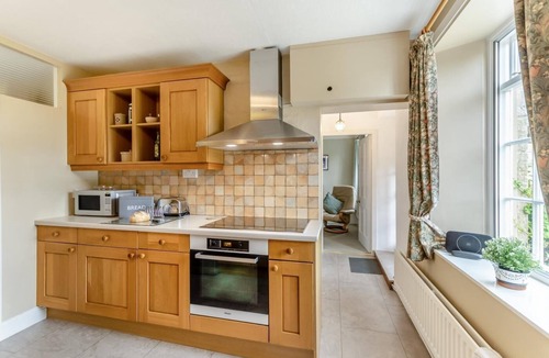 Newton Cottage | 3 Bed in Newton (oc-n33394)