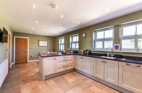 North Sunderland Cottage | 3 Bed in Seahouses (oc-551958)