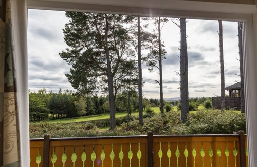 Swarland Ski Chalet | 3 Bed in Swarland (oc-s30637)