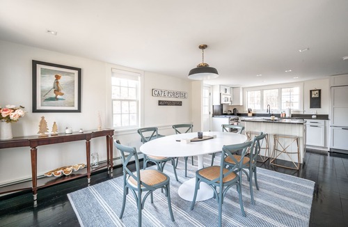 Cape Porpoise House | 3 Bedroom, 2.5 Bathroom in Cape Porpoise walk to harbor!