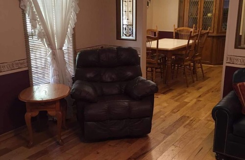 Henlawson House | 3-bedroom 2-bath house in Chapmanville with washer/dryer, Fire pit, Work area