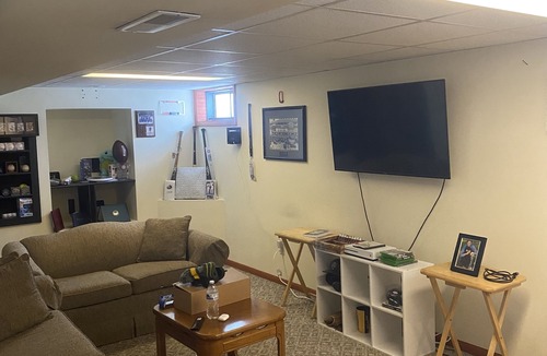 Oshkosh House | 3 bedroom/2 bath home; close to EAA. Large kitchen and outside deck area