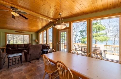 Cass Lake Cabin | 3-bedroom 2 full bath cabin located at Cass Lake Lodge Eagle