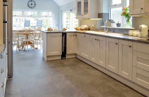 Gatehouse-of-Fleet Cottage | 3 bedroom accommodation in Gatehouse of Fleet, near Kirkcudbright