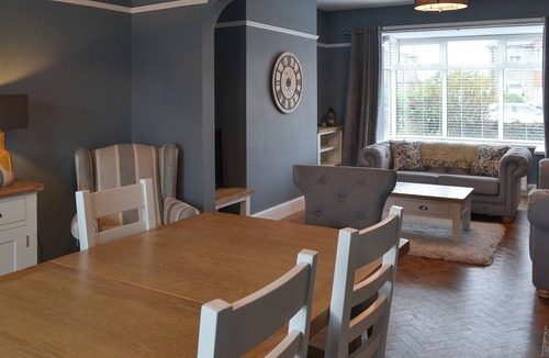 Seahouses Cottage | 3 bedroom accommodation in Seahouses, near Alnwick