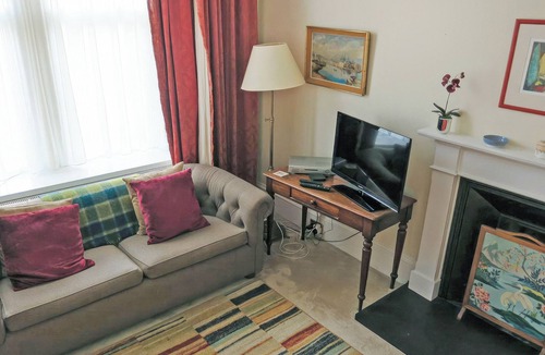 Inverness City Centre Cottage | 3 bedroom accommodation in Inverness