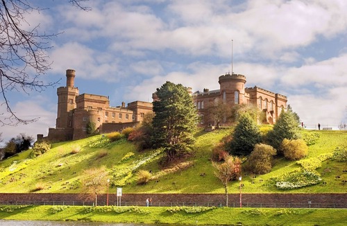 Inverness City Centre Cottage | 3 bedroom accommodation in Inverness