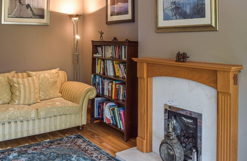 Scotstoun Cottage | 3 bedroom accommodation in Glasgow