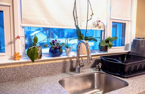 Revere Apartment | 3-bedroom apartment in adorable Revere with AC near the beach