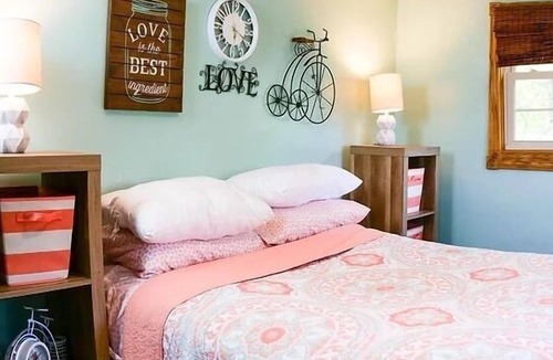 Lakeview House | 3 Bedroom house DISCOUNT 795 weekly for fall!!!
