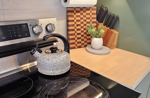 Rapid City House | 3-bedroom house in gorgeous Rapid City with AC, fast Wi-fi, fenced yard King bed