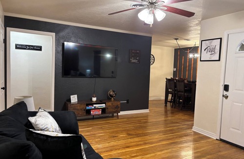 Amarillo House | 3-bedroom house in peaceful Amarillo with WiFi, AC