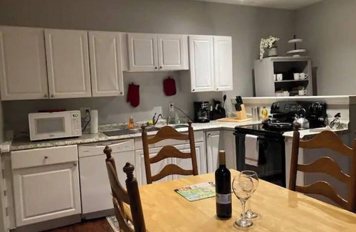 Dover Apartment | 3 Beds in Roomy Apt - UNH, Portsmouth, Dover