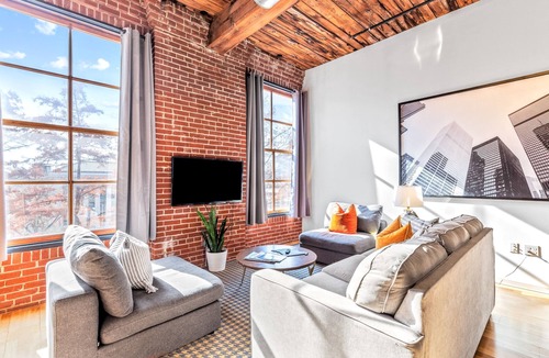 Downtown West Apartment | 3 BR DWTN Loft✦Walk to Attractions✦Pet Friendly