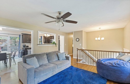 Lenexa House | 3 BR Overland Park Escape w/Deck close to Soccer Match Ease