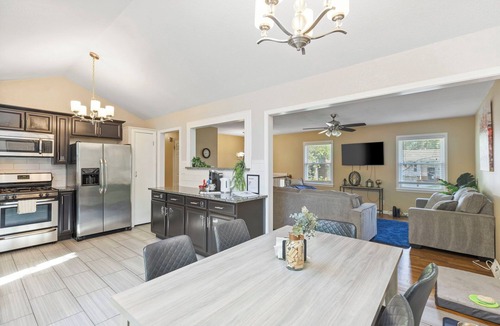 Lenexa House | 3 BR Overland Park Escape w/Deck close to Soccer Match Ease