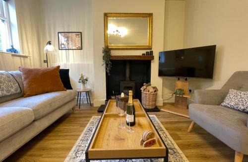 Slyne House | 3 Chapel Square