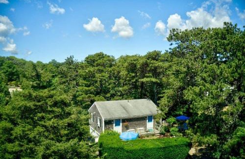 East Orleans House | 3 Cottages Walk to Nauset Beach