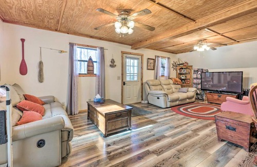 Wellington House | 3 Mi to Cave Run Lake! Nature-Centric Family Cabin