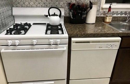 Georgetown House | 3 miles from the Ky Horse Park. Read the house rules and listing before you book