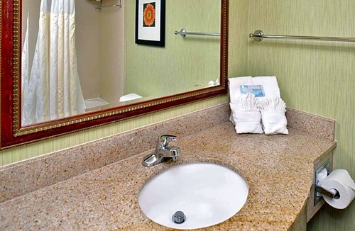 Carmel Hotel | 3-Star Hotel ∙ Hilton Garden Inn Indianapolis/Carmel