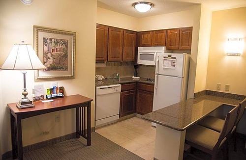 Saint Marys  Allen County Hotel | 3-Star Hotel ∙ Staybridge Suites Fort Wayne, an IHG Hotel