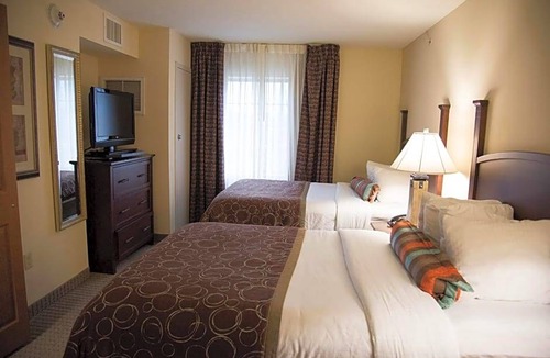 Saint Marys  Allen County Hotel | 3-Star Hotel ∙ Staybridge Suites Fort Wayne, an IHG Hotel