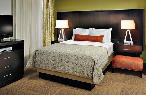 Dearborn Hotel | 3-Star Hotel ∙ Staybridge Suites Dearborn, an IHG Hotel
