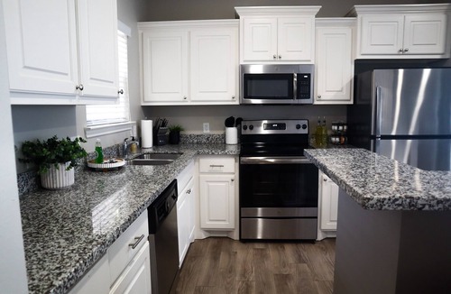 Lubbock House | 3 Suites Exec Townhouse West End