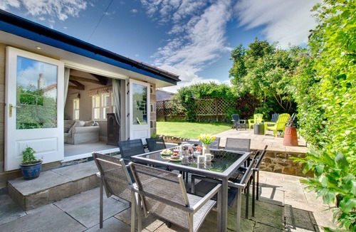 Embleton House | 3 The Villas - Five Bedroom House, Sleeps 10
