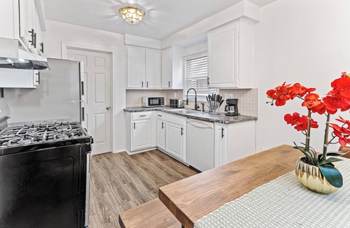 Wayne County House | 30 Day Rentals Long Term Stay for Corporate Client