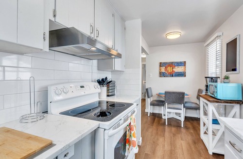 Central Colorado Springs Apartment | 30 Day Stay Comfortable Home Close to Everything