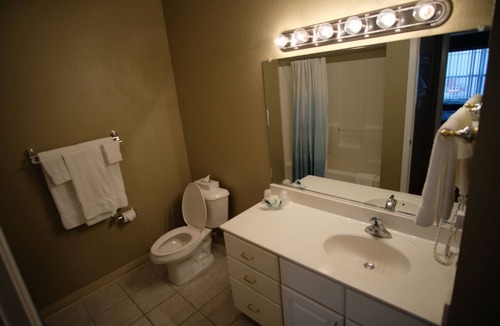 Delavan Lake Condo | 306- 1505 South Shore Drive, Delavan WI, 53115