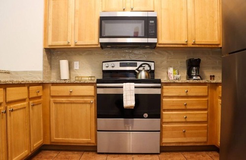 Downtown Indianapolis Apartment | 360° TERRACE VIEW KING BEDS SELF CHECK-IN WIFI W/D