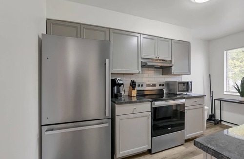 Gahanna House | 3BR Home Near Columbus | Garage + Shared Yard