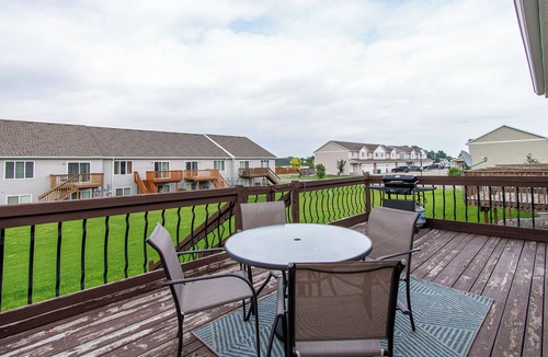 West Fargo House | 3BR I King, Patio, Garage, Self-Checkin, Smart TVs