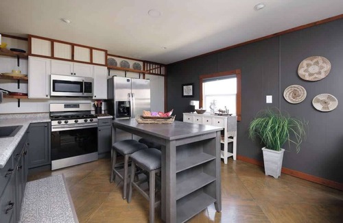 Canyon House | 3BR Sleep 6 PALO DURO CANYON Bunker Cabin Pet OK
