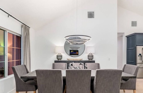 Thunderbird East Villa | 3Million$ Fantasy Fire Dream Oasis+Pickleball Court w/NBA lines+Shuffleboard Court+Bocce