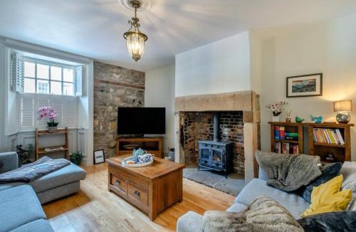 South Charlton House | 4 Bed in Alnwick oc-g32272