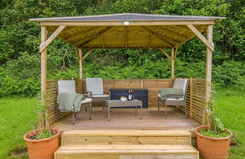 Nether Stowey Cottage | 4 Bed in Nether Stowey (oc-c30195)